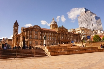 Brum consults on £2.3m library cuts image