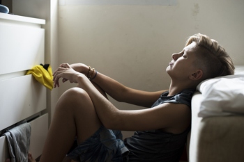 Care system putting teenagers in danger report warns image