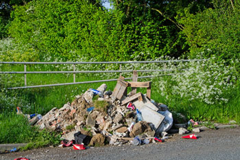 Councils deal with 20,000 fly-tipping incidents a week  image