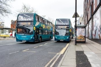 Mayor launches bus franchising consultation  image