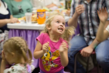 1.4 million children miss out on free holiday clubs  image