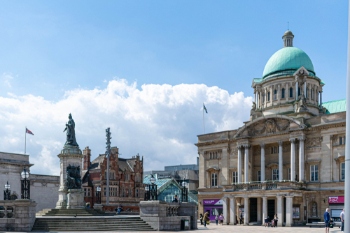Autumn Statement: Hull and East Yorkshire leaders welcome devolution deal image