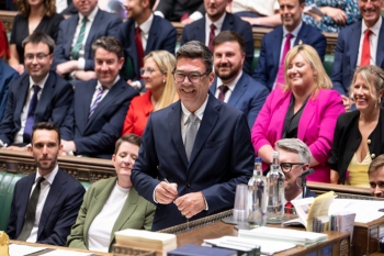 Burnham promises to empower councils as Rayner returns to replace Reed image