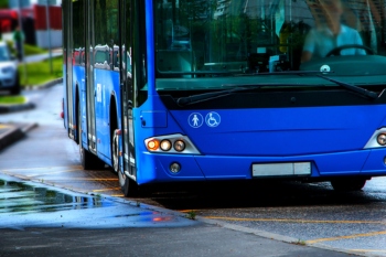 Bus operators warn of £5bn funding gap  image