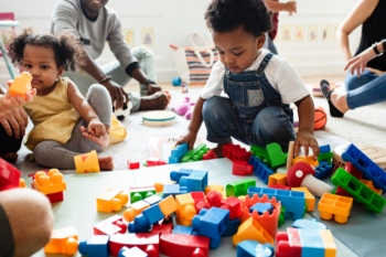 Campaigners call for reform of pre-school childcare  image