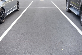 Cap parking provision at one space per property, charity says image