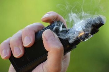 Council chiefs call for VAT cut on vaping products  image