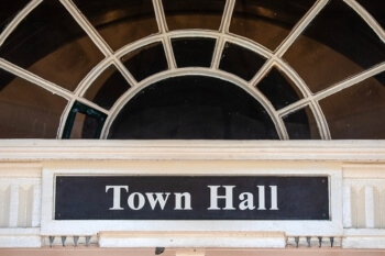 Council chiefs sound alarm over deteriorating behaviour image