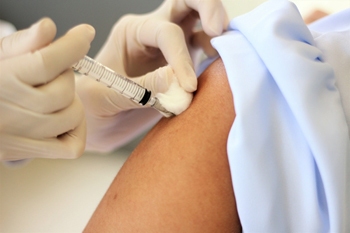 Council to offer all staff a free flu jab image