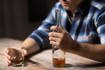 Deaths caused by alcohol reach record high image