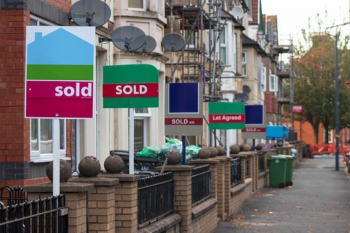 Districts warn of rise in housing waiting lists as landlords sell properties image