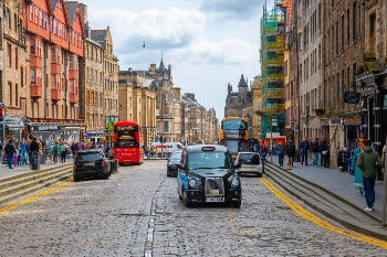 Edinburgh to spend £55m to make fleet LEZ compliant image