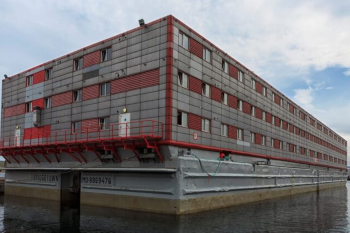 First asylum barge arrives image