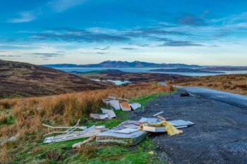Fly-tipping fines to more than double in Scotland image