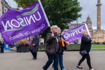 Glasgow strikes suspended as equal pay deal reached  image