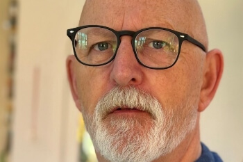 Mayor pays tribute to train driver killed in Bedford collision image