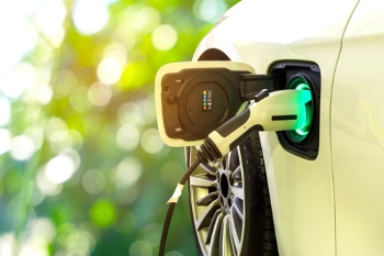 New guide launched to help councils deliver charging points  image