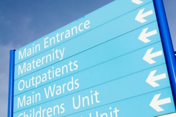North Devon Council to stage ‘special meeting’ amid maternity unit closure concerns image