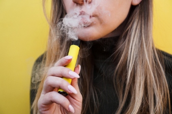 Number of vapes discarded each week soars to five million image