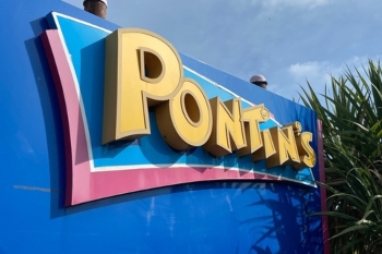 Plans to house asylum seekers in a Pontins park abandoned image