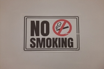 Poll finds over 90% in favour of more smokefree areas image