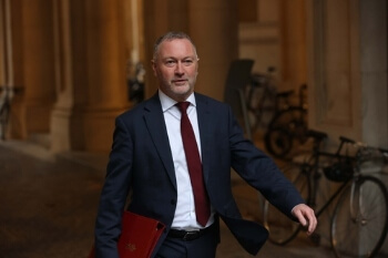 Reed warns of sanctions over service standards image