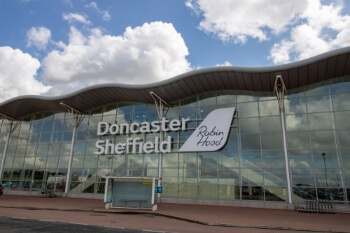 Reform UK councillors back down in row over airport loan image