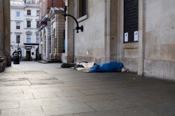 Rough sleeping numbers see record rise image