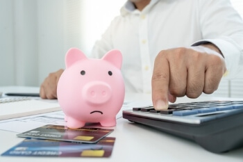 Three quarters of public sector leaders report severe financial strain image