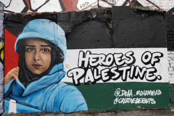 Tower Hamlets mayor criticises removal of pro-Palestine murals image