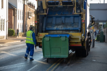‘Toxic’ environment at council waste service image