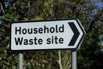 Watchdog finds only 64% of waste sites compliant  image