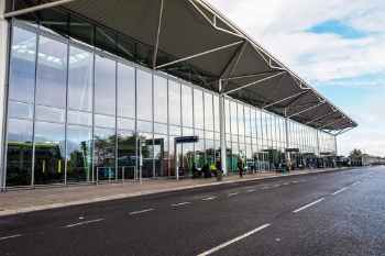 Joined-up approach to tackle unauthorised parking near Bristol Airport Joined-up approach to tackle unauthorised parking near Bristol Airport