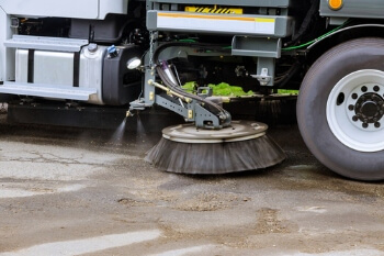 APSE: Half of councils facing street cleansing cuts APSE: Half of councils facing street cleansing cuts