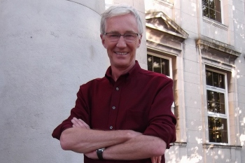 Paul OGrady given posthumous honorary freedom of Wirral  image
