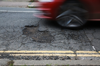 Potholes cost economy over £14bn a year  image